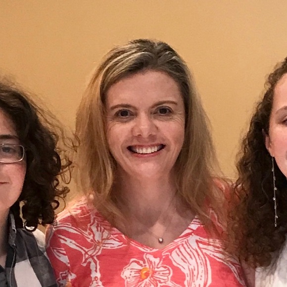 Meet your Posher, Rebecca - Picture 6 of 7